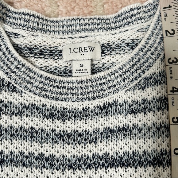 J. Crew Blue White Stripe Knit Sweater Vest Top Size Small Preppy Fall Office - Picture 3 of 9